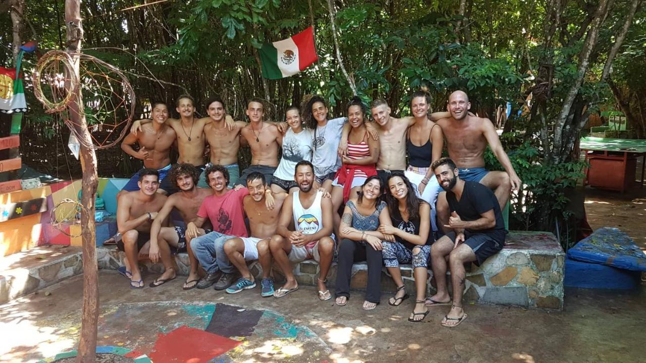 Lagarto Na Banana Hostel Praia de Pipa Ngoại thất bức ảnh